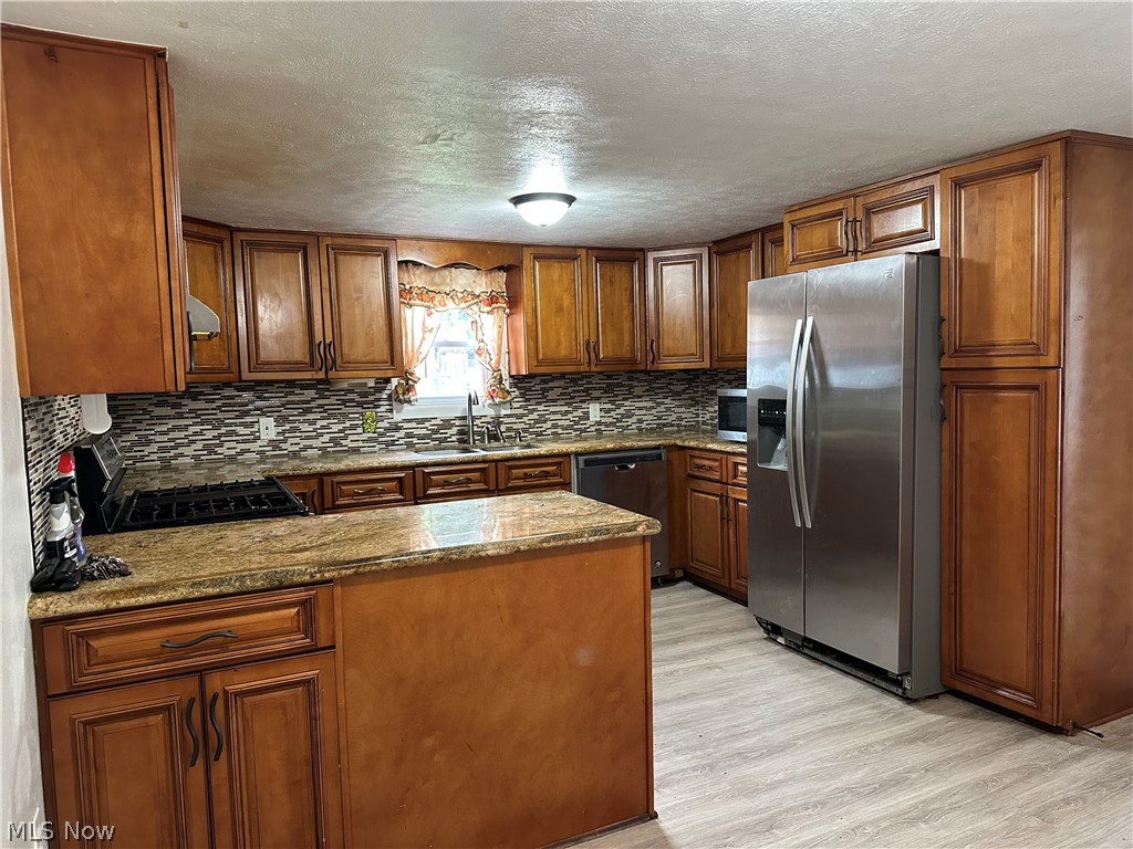 825 Lakewood Beach Drive Sheffield Lake OH 44054