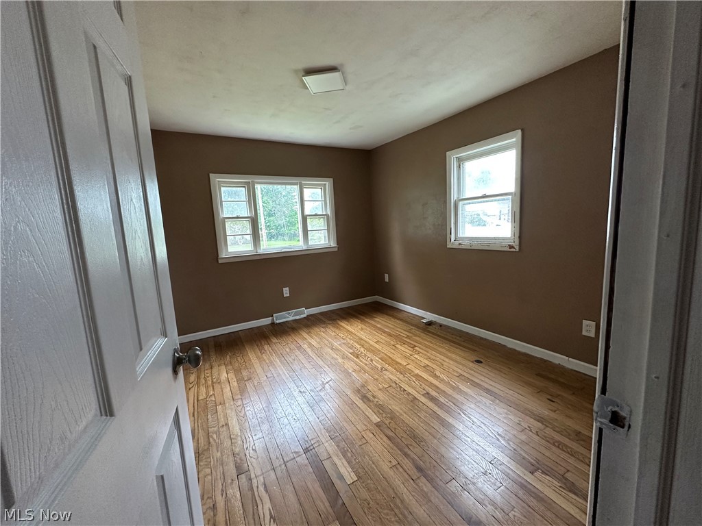825 Lakewood Beach Drive Sheffield Lake OH 44054