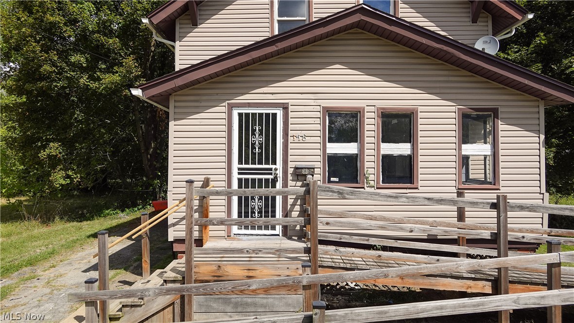 148 Saint Louis Avenue Youngstown OH 44507