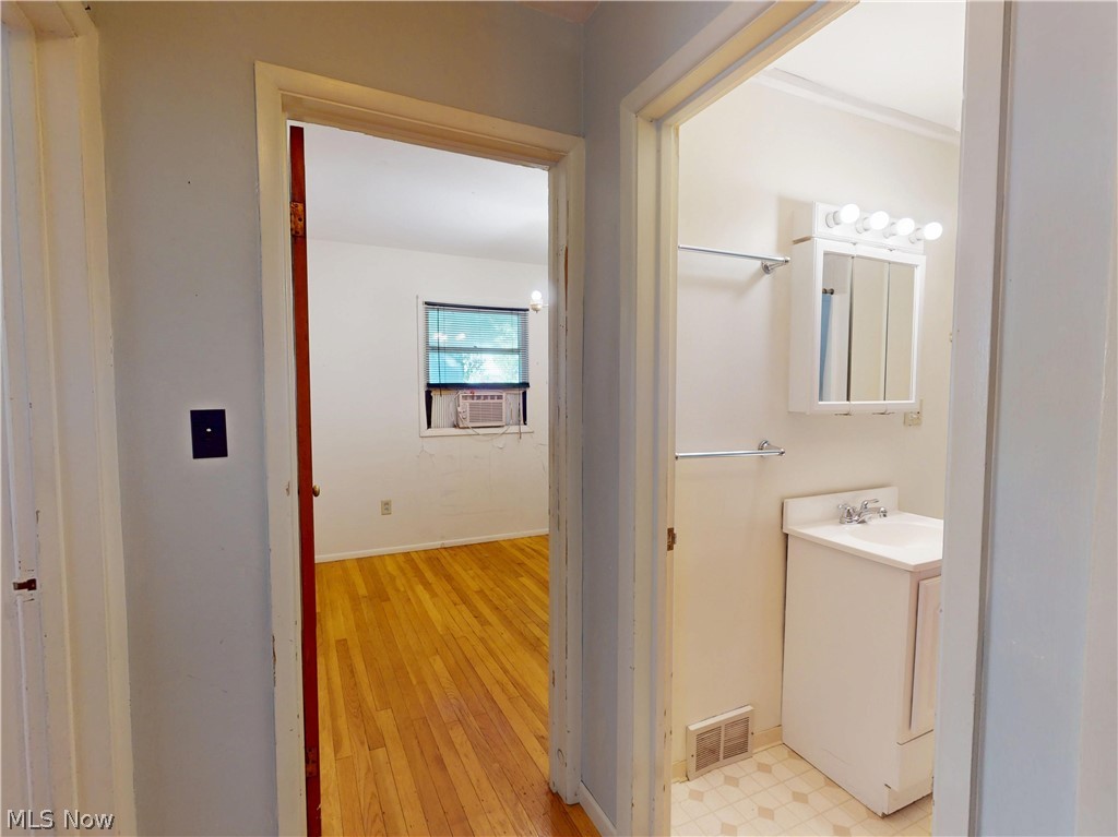 386 Park Avenue Chardon OH 44024