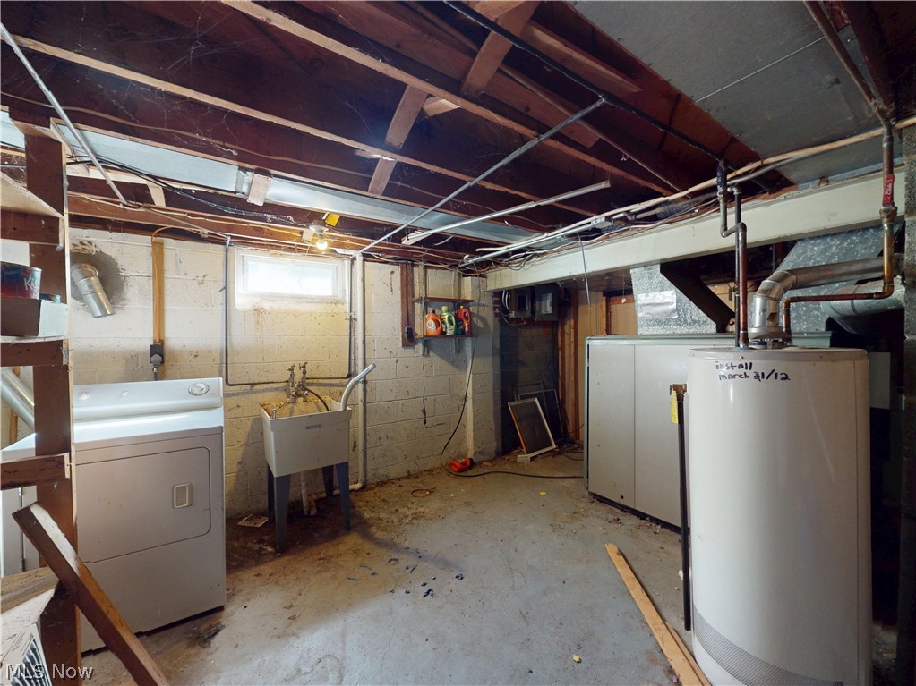 386 Park Avenue Chardon OH 44024