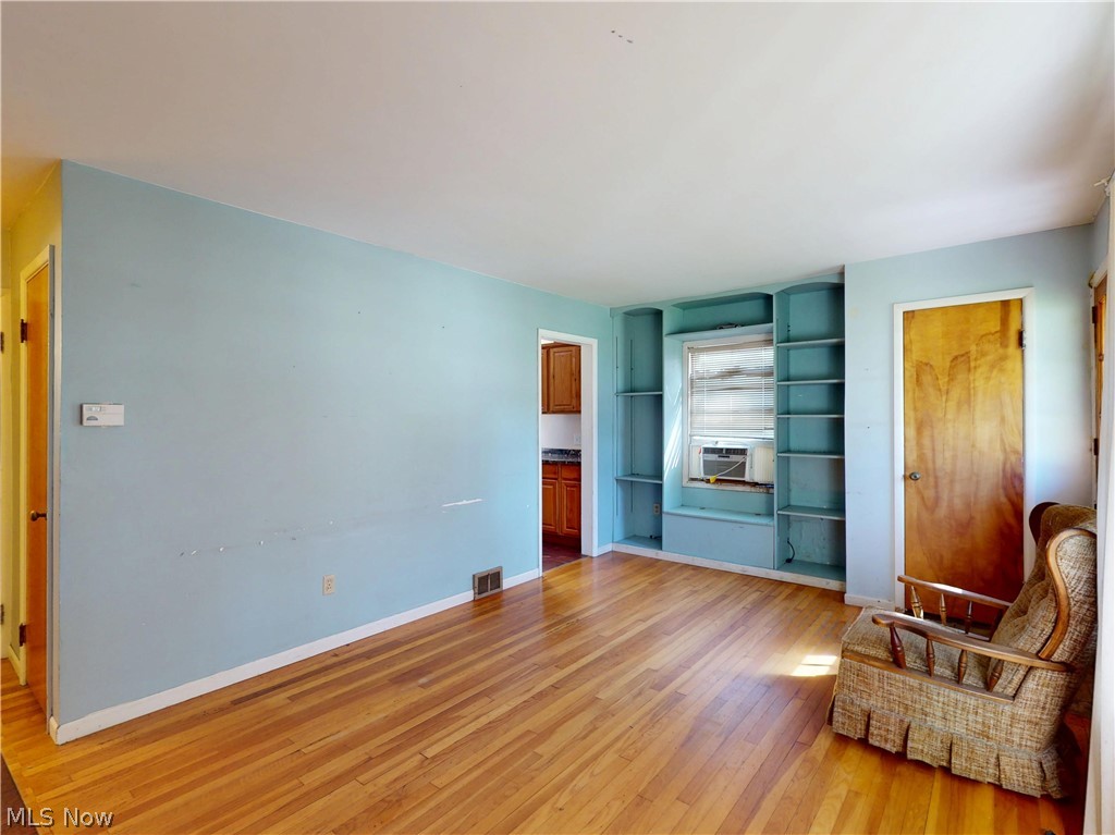 386 Park Avenue Chardon OH 44024
