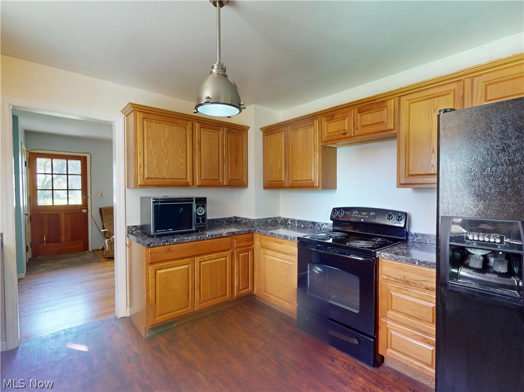386 Park Avenue Chardon OH 44024