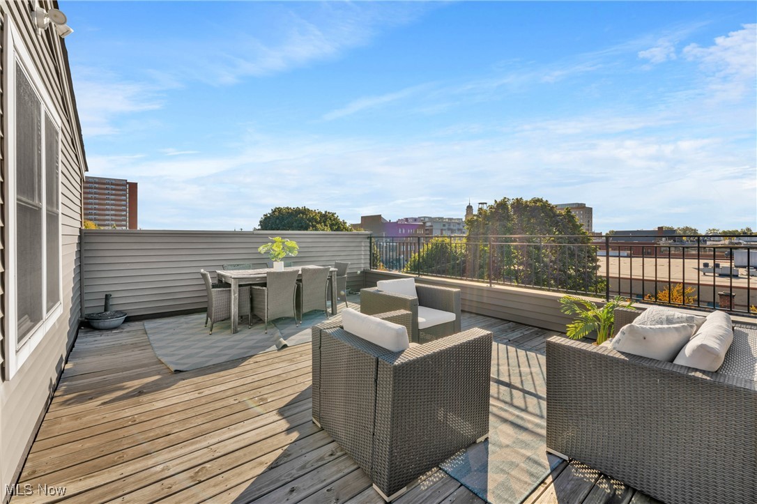 2702 Bridge Avenue Cleveland OH 44113