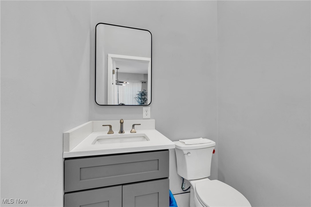 2702 Bridge Avenue Cleveland OH 44113