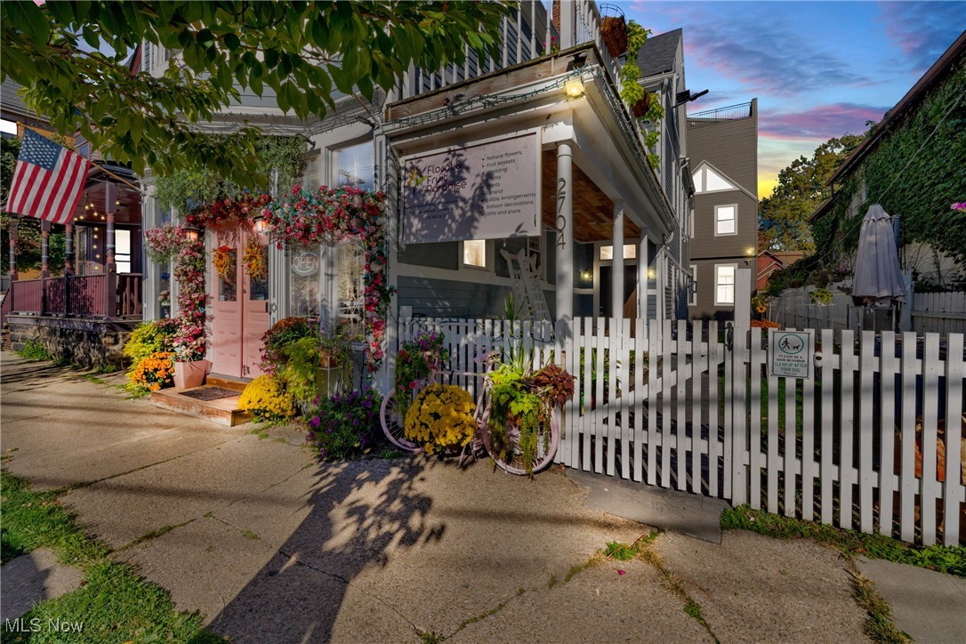 2702 Bridge Avenue Cleveland OH 44113