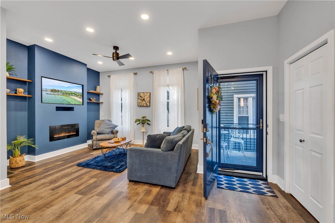 2702 Bridge Avenue Cleveland OH 44113