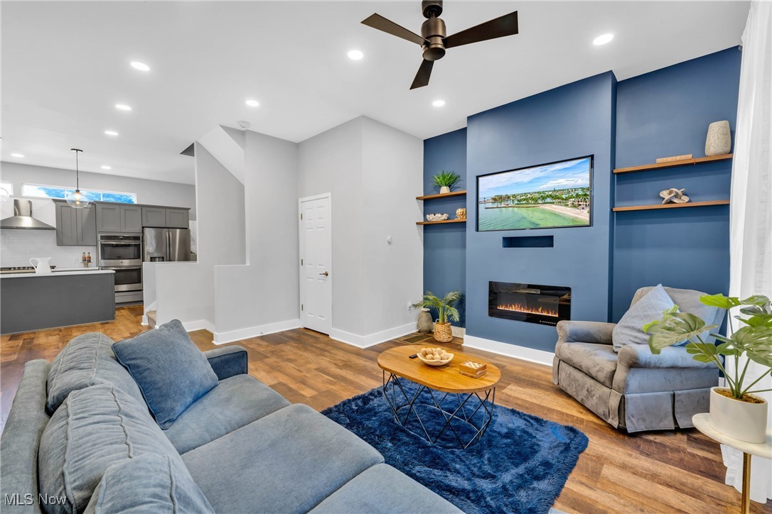 2702 Bridge Avenue Cleveland OH 44113