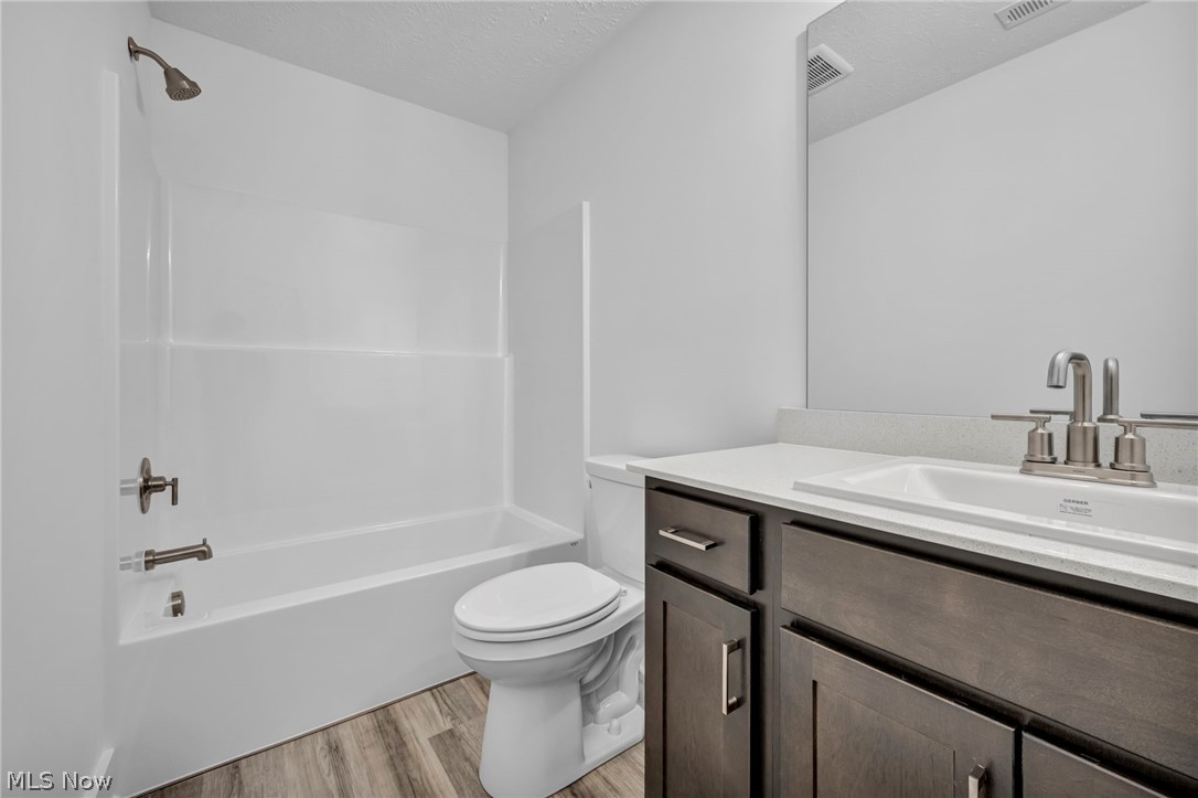 3621 Great Windsor Lane Green OH 44685