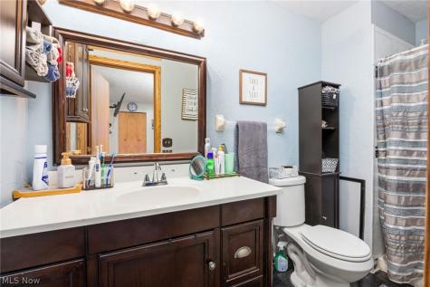 4153 Rolling Hills Brunswick OH 44212