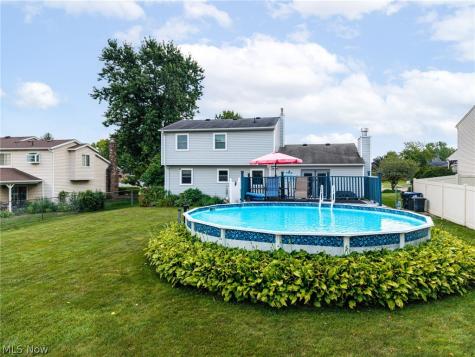 4153 Rolling Hills Brunswick OH 44212