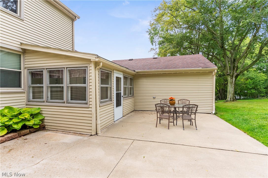 102 Hilltop Boulevard Canfield OH 44406
