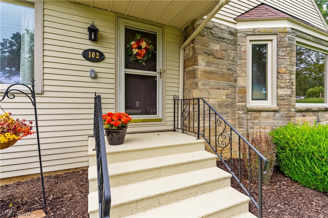 102 Hilltop Boulevard Canfield OH 44406