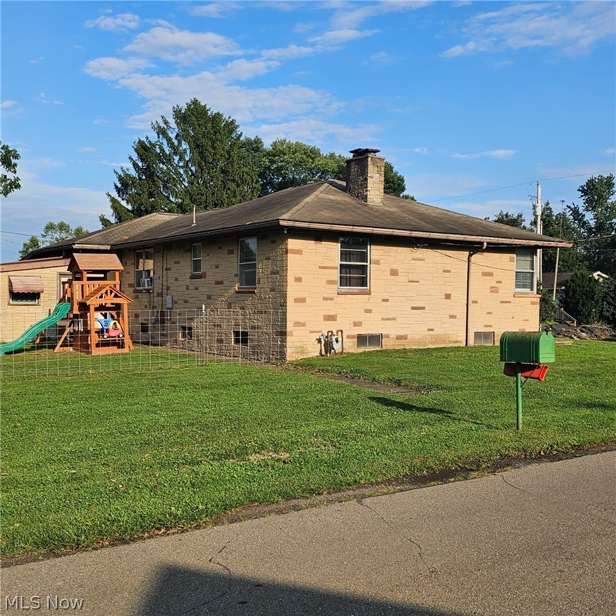 495 Maple Street Duncan Falls OH 43734