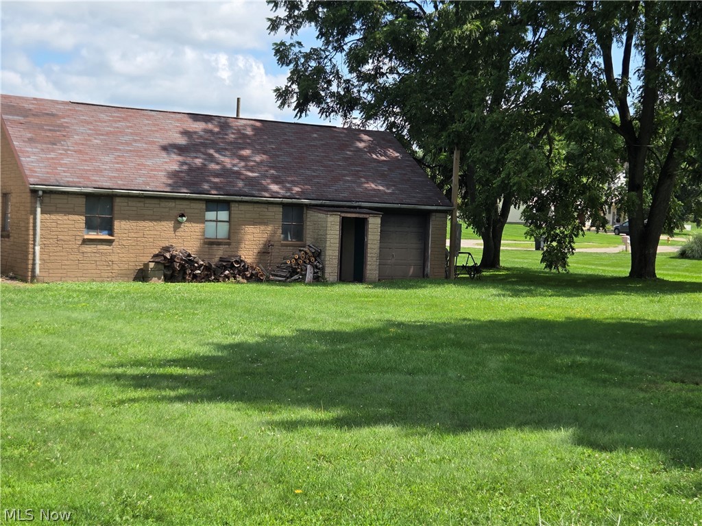 495 Maple Street Duncan Falls OH 43734