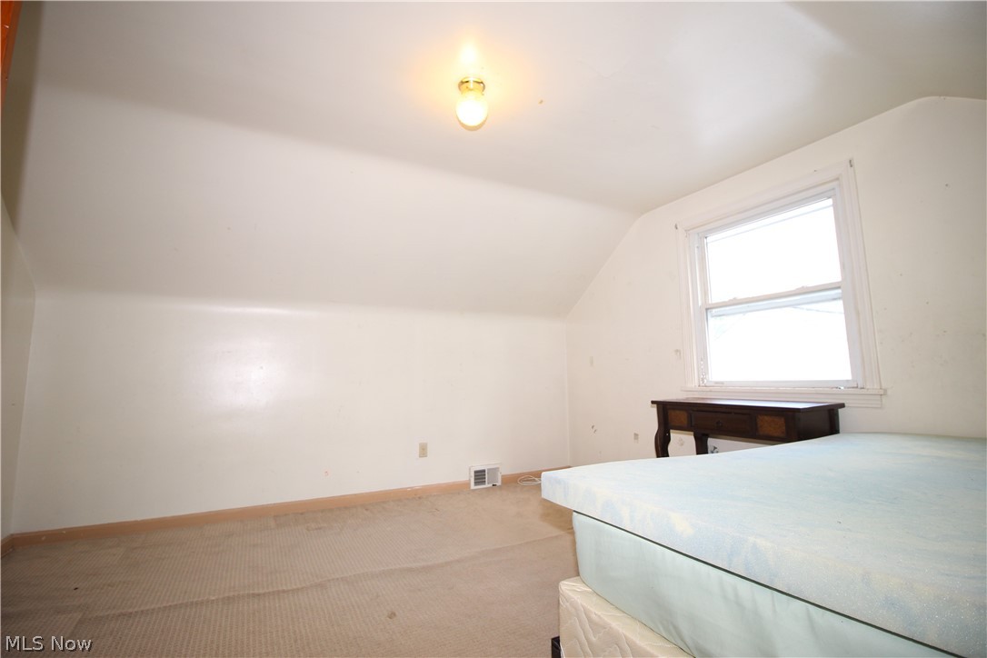 346 Walworth Avenue Euclid OH 44132
