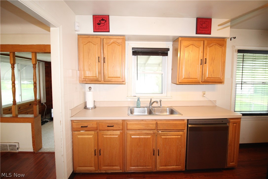 346 Walworth Avenue Euclid OH 44132