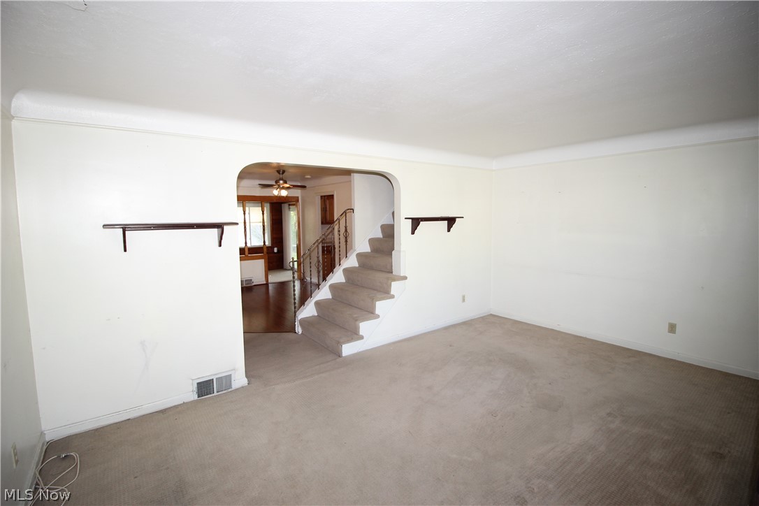 346 Walworth Avenue Euclid OH 44132