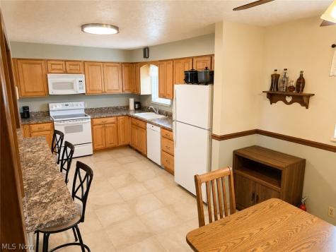 14598 S Gateway Drive North Royalton OH 44133