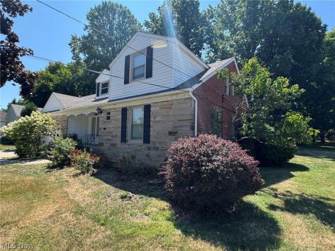 4624 Monticello Boulevard South Euclid OH 44143