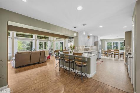34740 Sherwood Drive Solon OH 44139