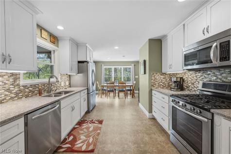 34740 Sherwood Drive Solon OH 44139