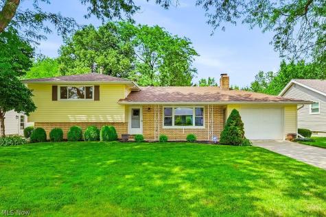 1812 Skyline Drive Lorain OH 44053