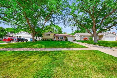 1812 Skyline Drive Lorain OH 44053