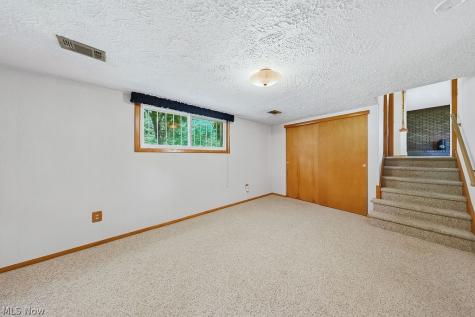 1812 Skyline Drive Lorain OH 44053