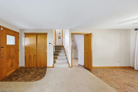 1812 Skyline Drive Lorain OH 44053