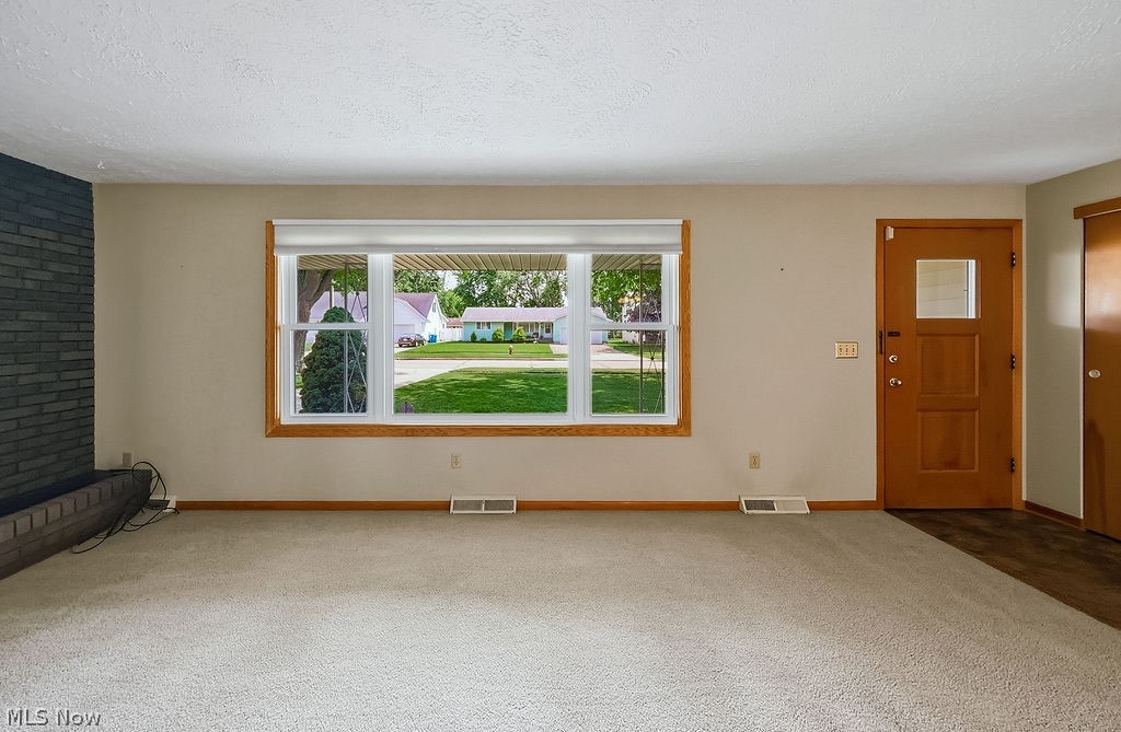 1812 Skyline Drive Lorain OH 44053