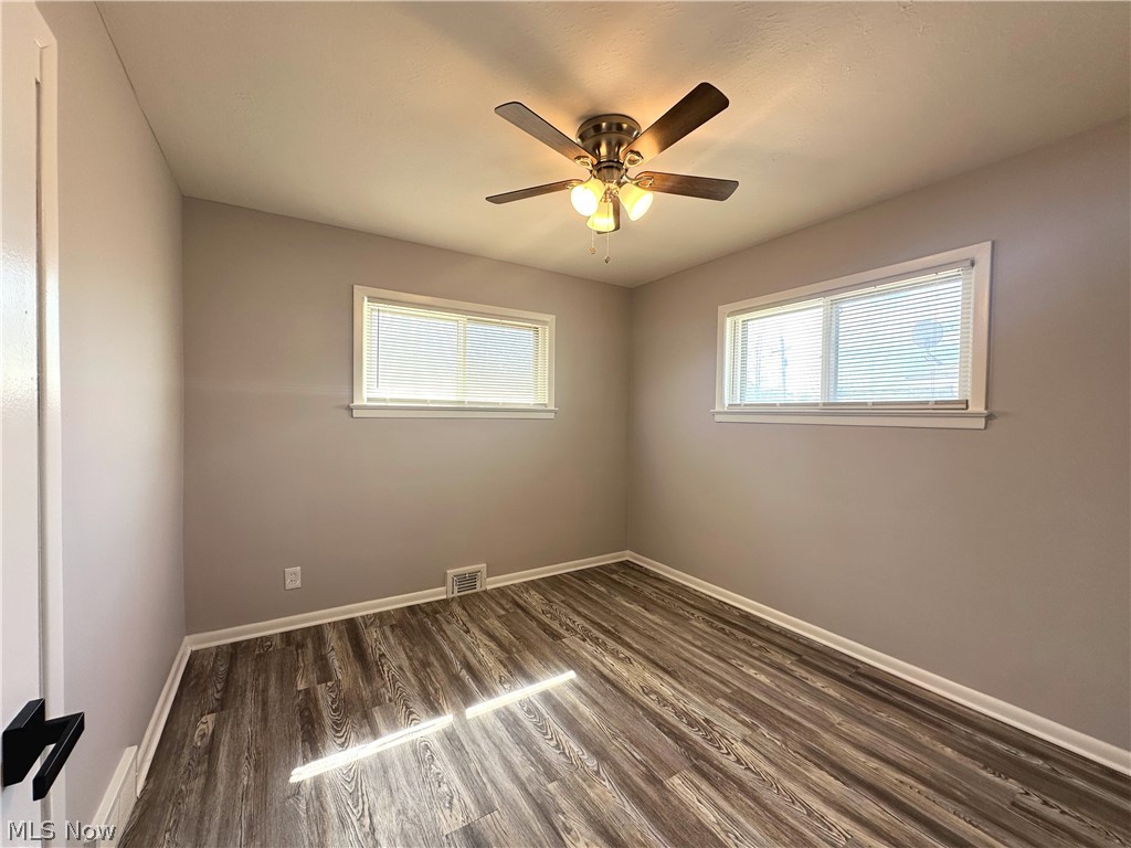 4507 E Frontenac Drive Warrensville Heights OH 44128