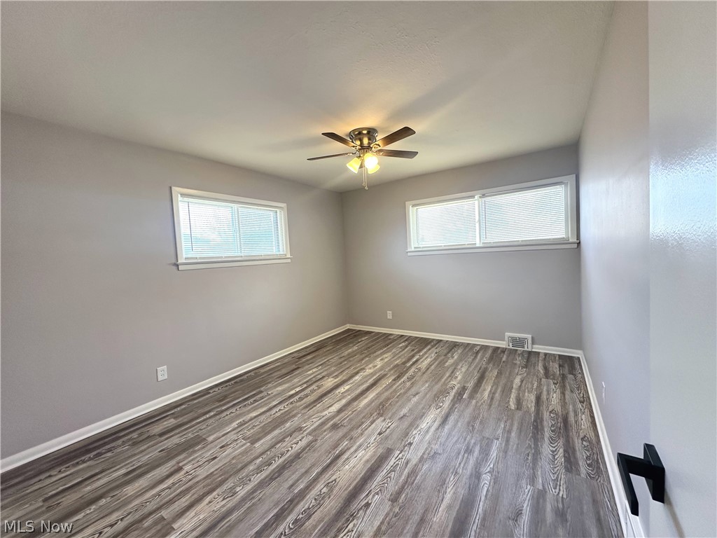 4507 E Frontenac Drive Warrensville Heights OH 44128