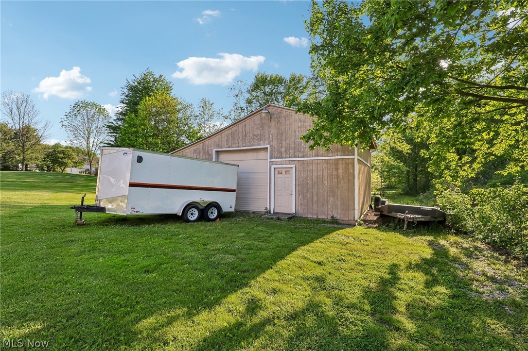 9206 Woodworth Road North Lima OH 44452