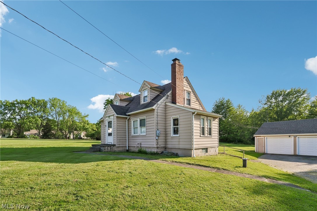 9206 Woodworth Road North Lima OH 44452