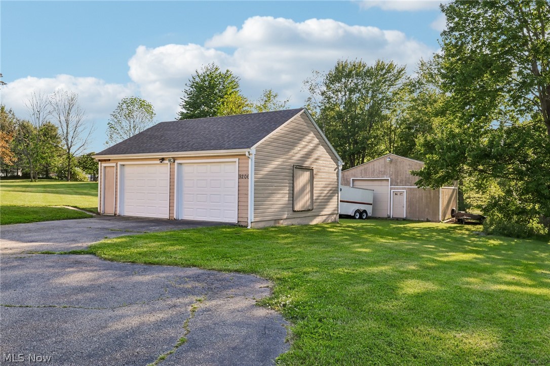 9206 Woodworth Road North Lima OH 44452