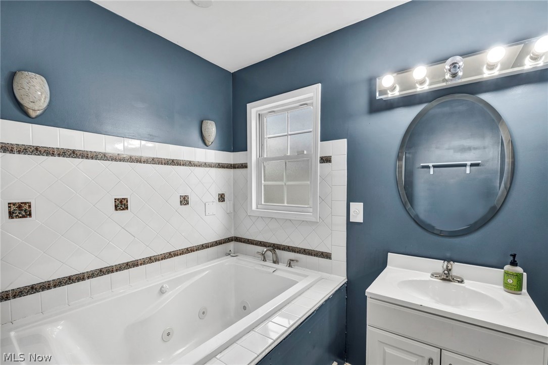 871 Marcie Drive Cleveland OH 44109