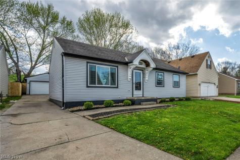 871 Marcie Drive Cleveland OH 44109