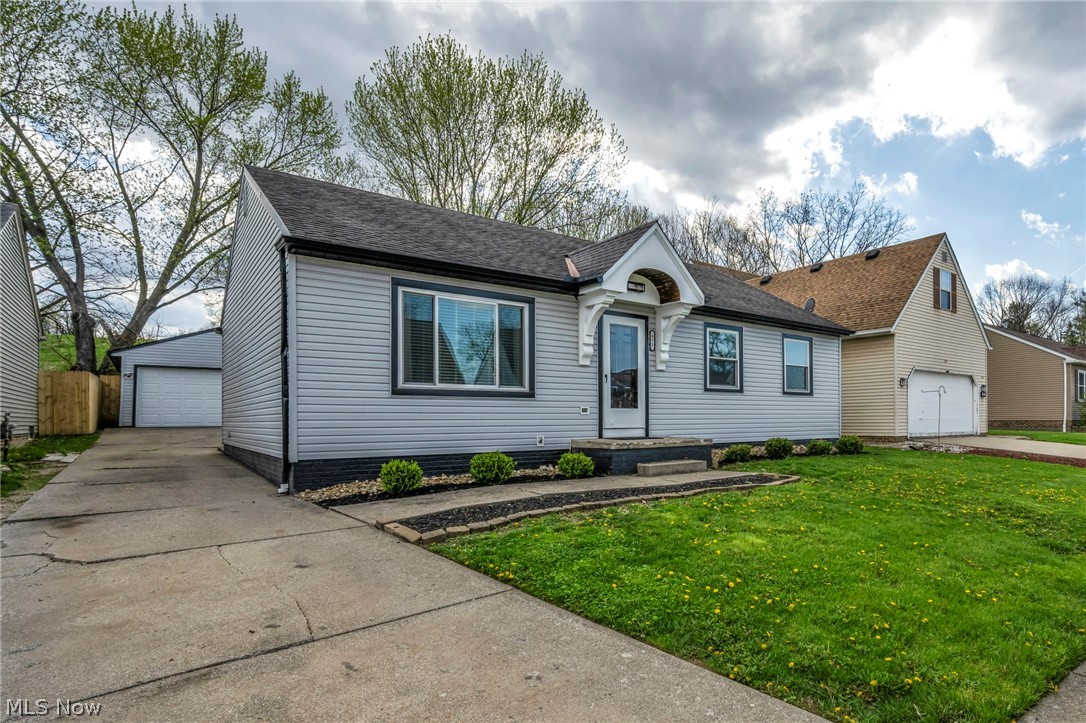 871 Marcie Drive Cleveland OH 44109