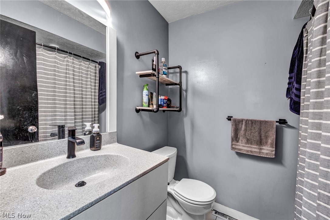 871 Marcie Drive Cleveland OH 44109