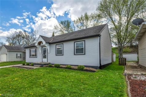 871 Marcie Drive Cleveland OH 44109
