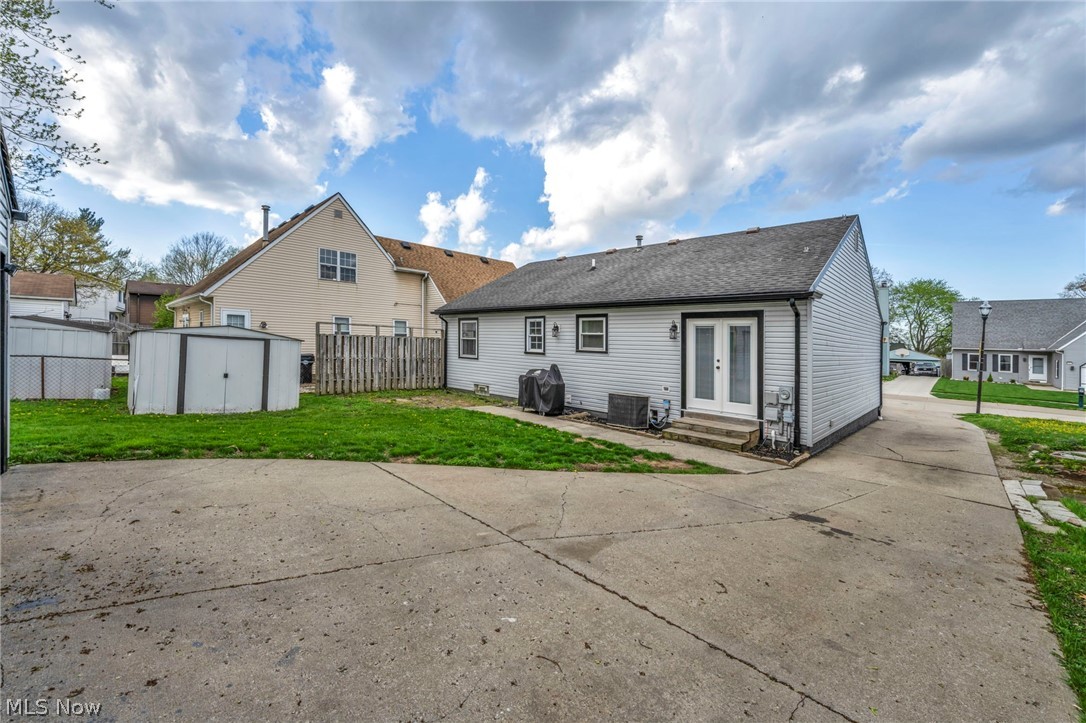 871 Marcie Drive Cleveland OH 44109