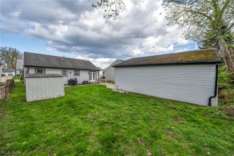 871 Marcie Drive Cleveland OH 44109