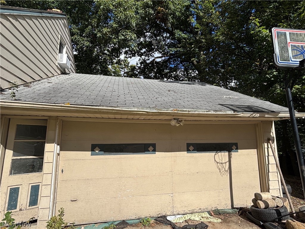 247 W Glendale Street Bedford OH 44146