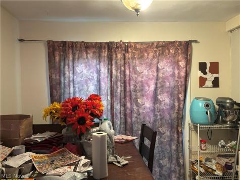 247 W Glendale Street Bedford OH 44146