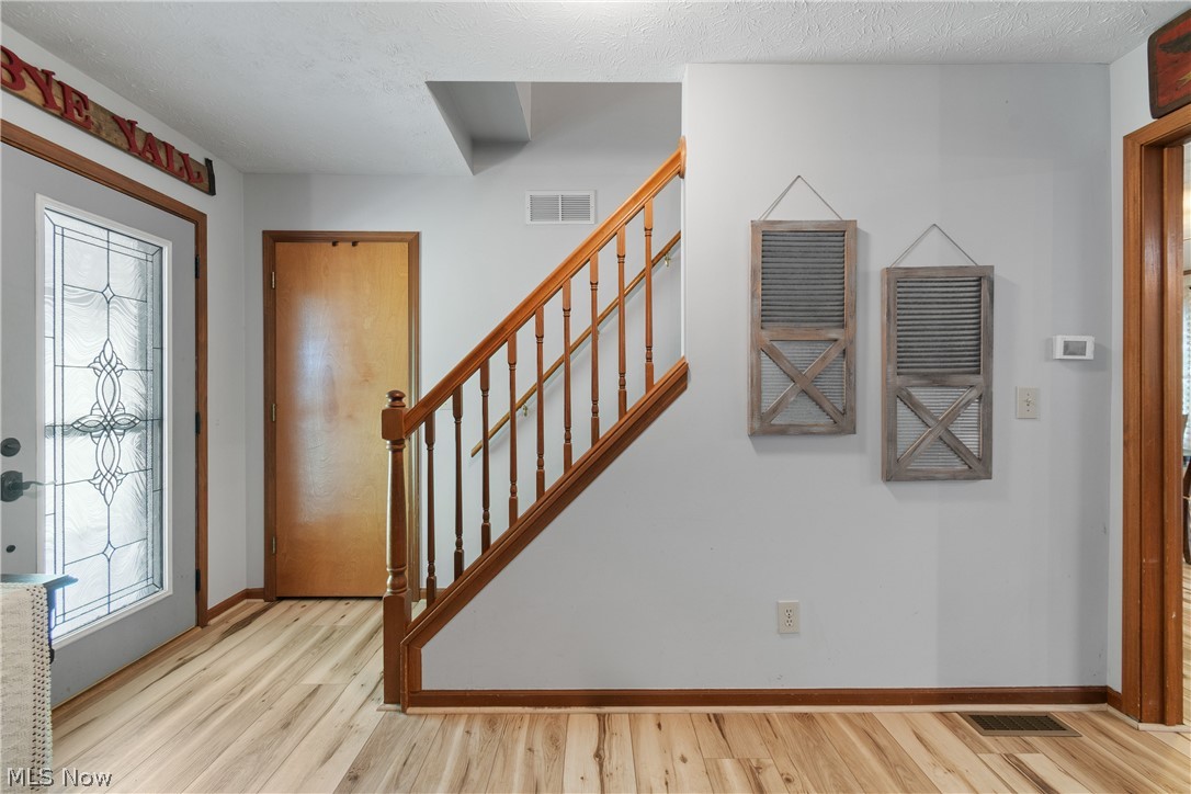 7746 Moores Ridge Road SE Uhrichsville OH 44683