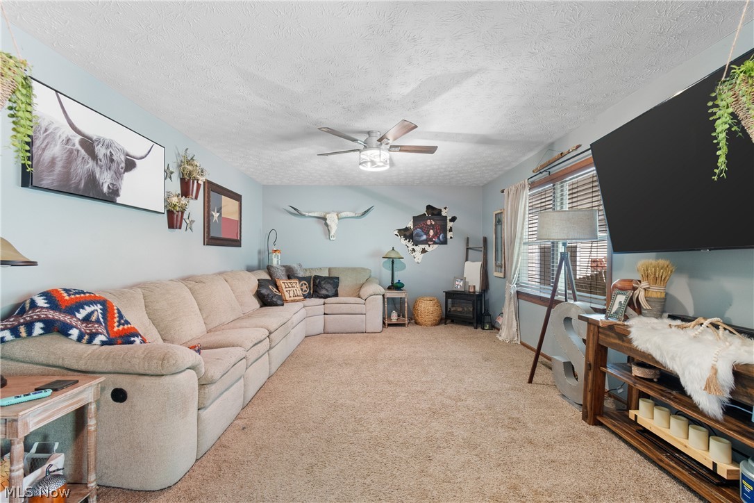 7746 Moores Ridge Road SE Uhrichsville OH 44683