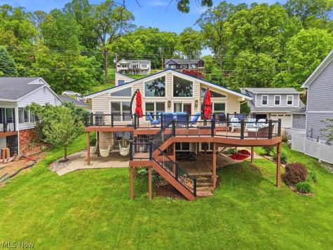 28 E Mohawk Drive Malvern OH 44644