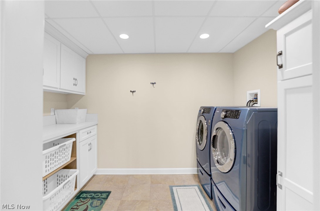 28 E Mohawk Drive Malvern OH 44644