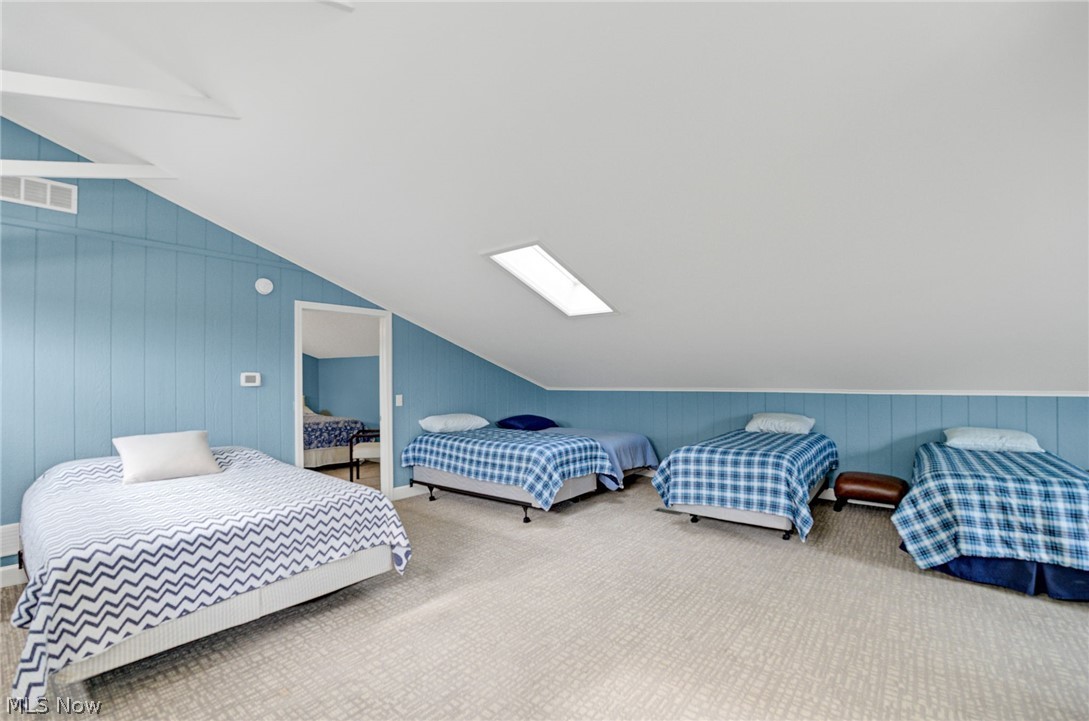 28 E Mohawk Drive Malvern OH 44644